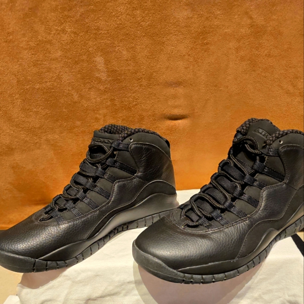 AIR JORDAN 10 RETRO